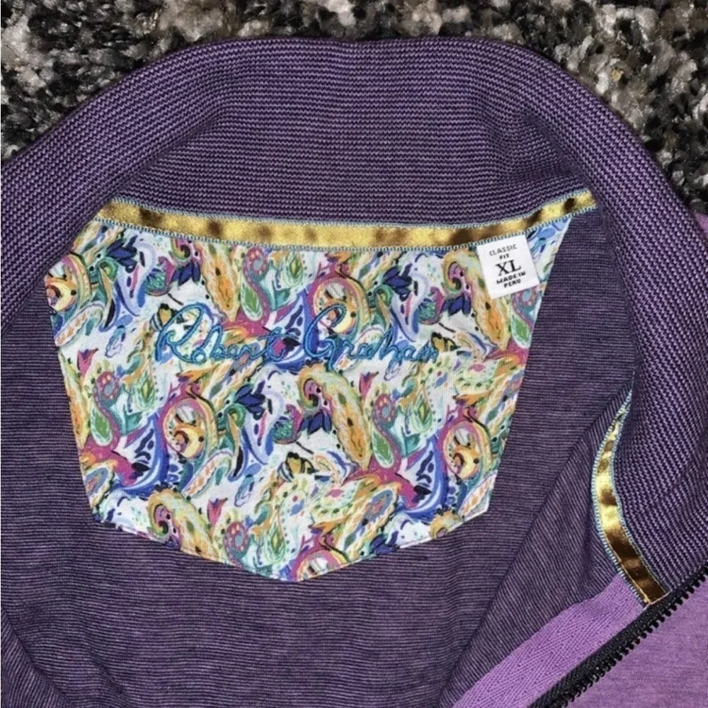 Robert Graham 1/4 Zip Sweater Men’s Sz XL Small hole in back of shirt near seam
